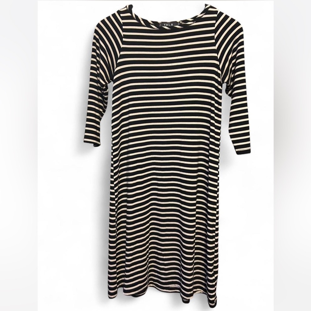 Yala ✨✨Elegant Striped Long Sleeve Dress❤️✨MY PICK!